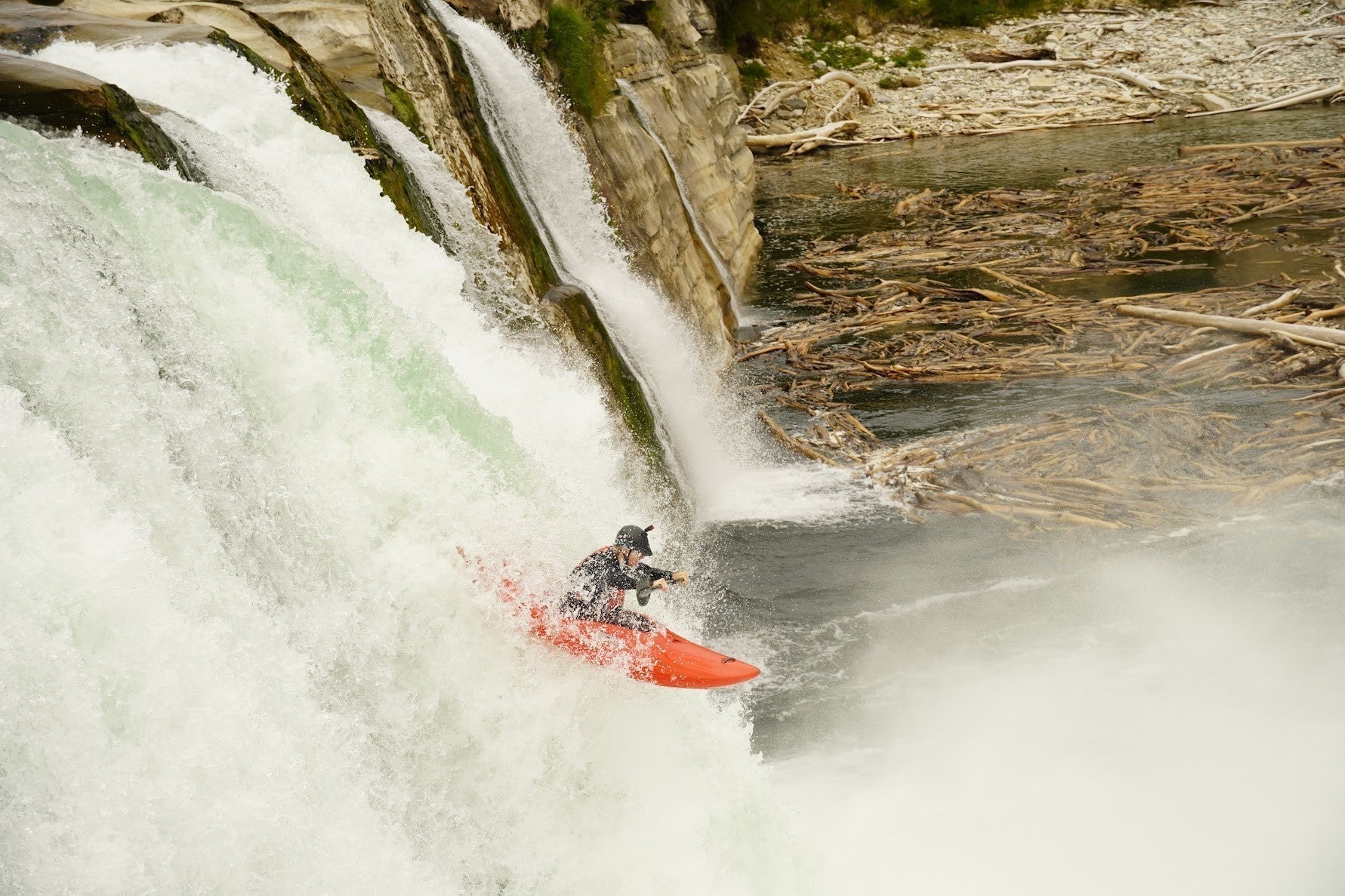 Surviving on Rapids & Ramen: A Month-Long Kayaking Journey in New Zealand