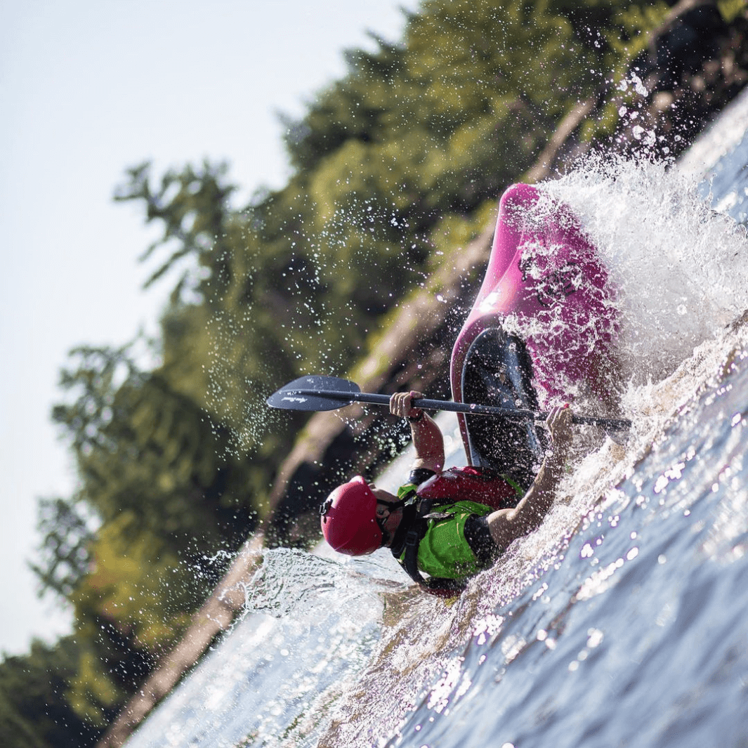 Ken Whiting using the shred carbon 4-piece in whitewater